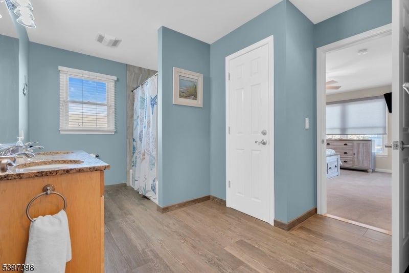 Ship Bottom Boro, New Jersey, 08008, United States, 5 Bedrooms Bedrooms, ,4 BathroomsBathrooms,Residential,Active,1996256