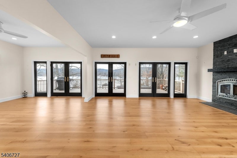 West Milford Twp., New Jersey, 07421, United States, 4 Bedrooms Bedrooms, ,4 BathroomsBathrooms,Residential,Active,2012909