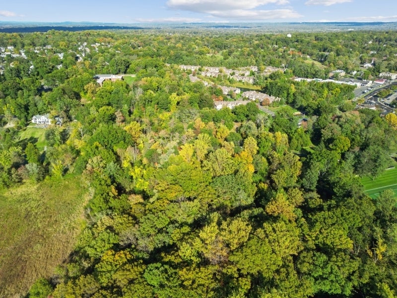 Chatham Twp., New Jersey, 07935, United States, 3 Bedrooms Bedrooms, ,1 BathroomBathrooms,Residential,Active,2013167