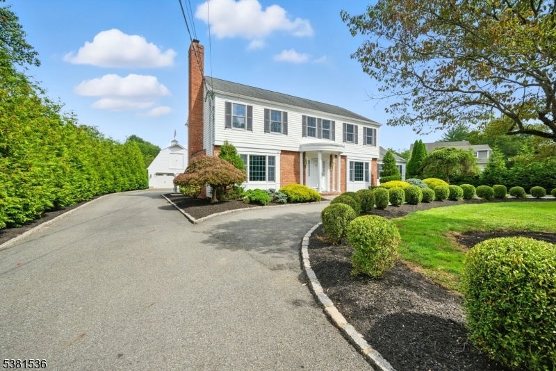 Boonton Twp., New Jersey, 07005, United States, 4 Bedrooms Bedrooms, ,3 BathroomsBathrooms,Residential,Active,1945441