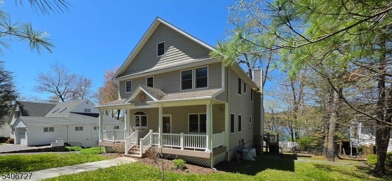 West Milford Twp., New Jersey, 07421, United States, 4 Bedrooms Bedrooms, ,4 BathroomsBathrooms,Residential,Active,2012909
