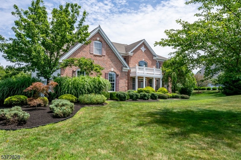 Mount Olive Twp., New Jersey, 07836, United States, 4 Bedrooms Bedrooms, ,6 BathroomsBathrooms,Residential,Active,1902935
