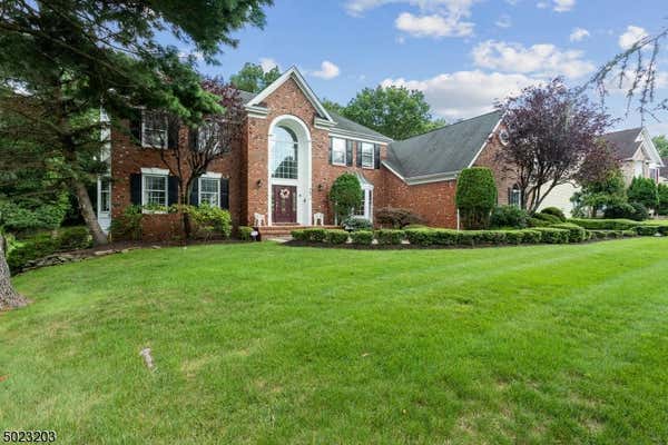 4 SWANS MILL LN, SCOTCH PLAINS, NJ 07076 - Image 1