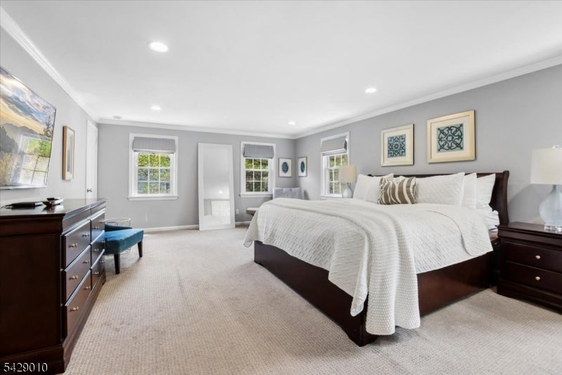 Millburn Twp., New Jersey, 07078, United States, 3 Bedrooms Bedrooms, ,4 BathroomsBathrooms,Residential,Active,2045397