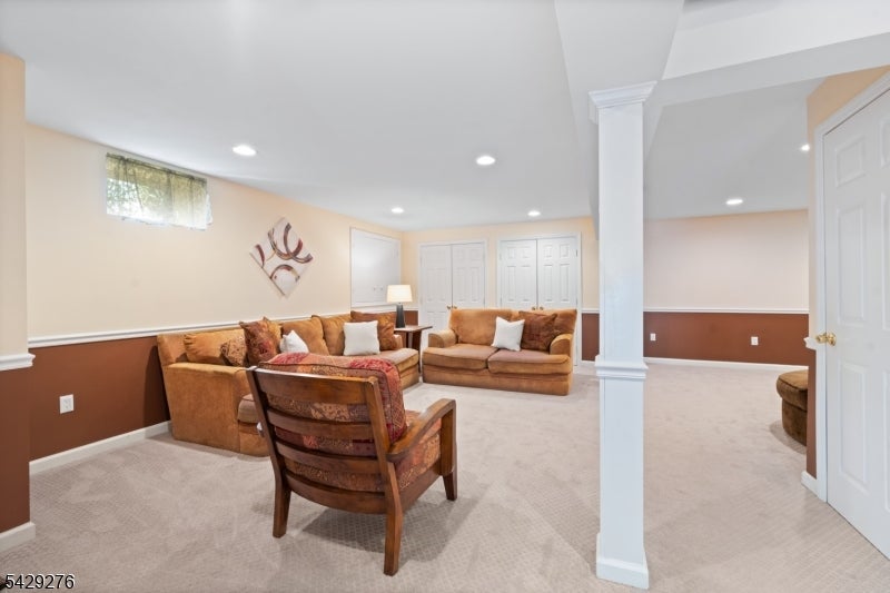 Montgomery Twp., New Jersey, 08502, United States, 5 Bedrooms Bedrooms, ,4 BathroomsBathrooms,Residential,Pending,2045617