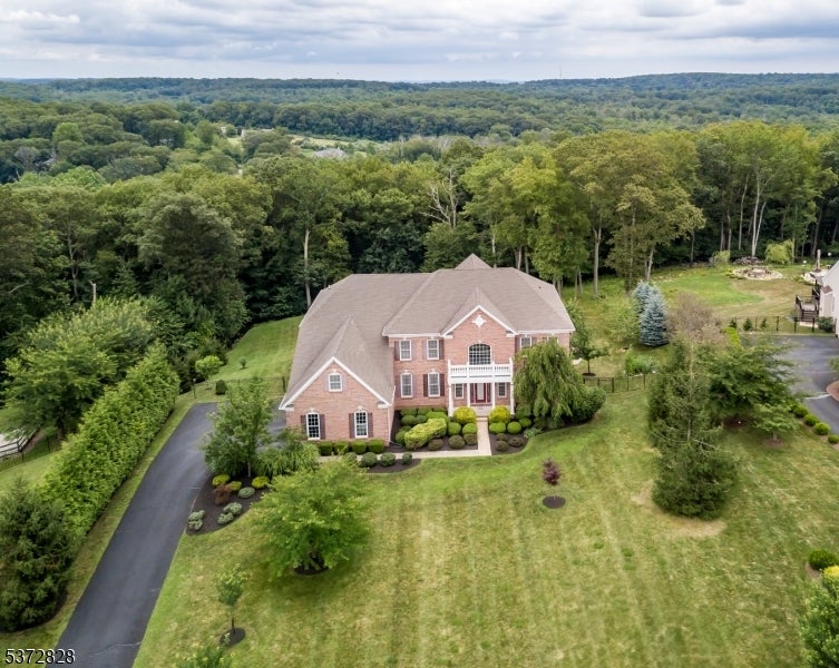 Mount Olive Twp., New Jersey, 07836, United States, 4 Bedrooms Bedrooms, ,6 BathroomsBathrooms,Residential,Active,1902935