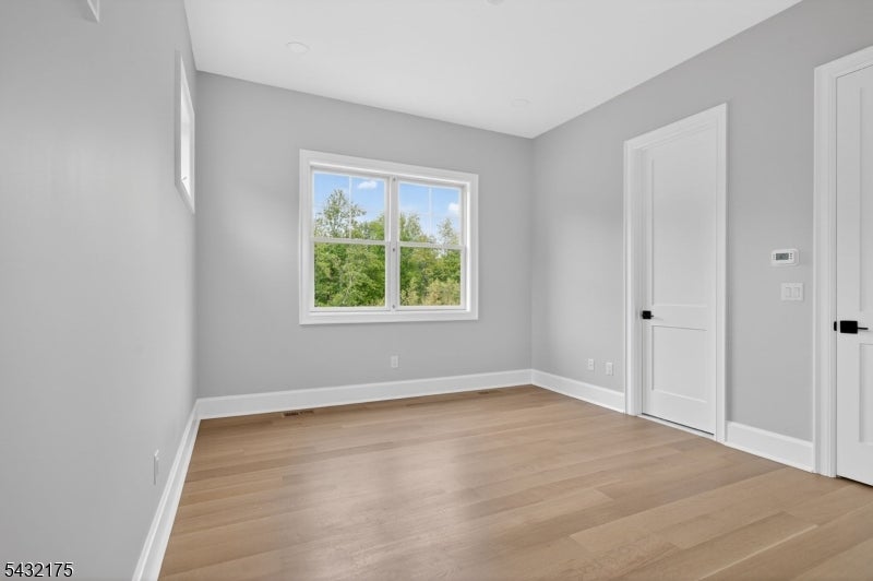 Warren Twp., New Jersey, 07059, United States, 6 Bedrooms Bedrooms, ,8 BathroomsBathrooms,Residential,Active,2052012