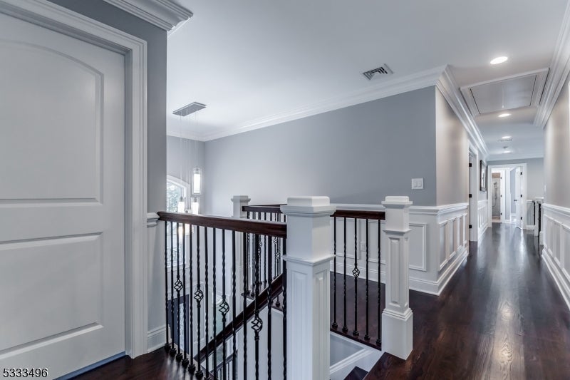 Bridgewater Twp., New Jersey, 08836, United States, ,6 BathroomsBathrooms,Residential,Active,1703973