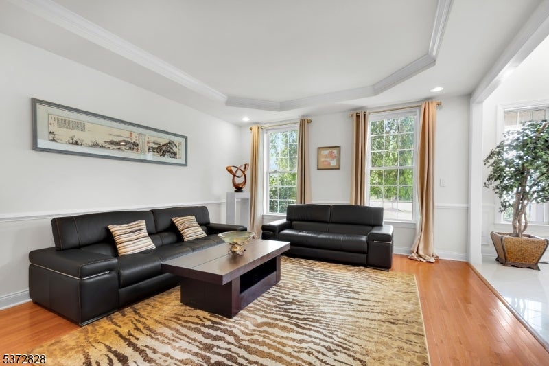 Mount Olive Twp., New Jersey, 07836, United States, 4 Bedrooms Bedrooms, ,6 BathroomsBathrooms,Residential,Active,1902935
