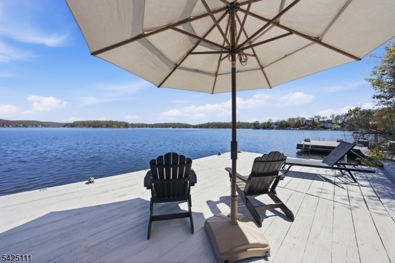 Hopatcong Boro, New Jersey, 07843, United States, 3 Bedrooms Bedrooms, ,4 BathroomsBathrooms,Residential,Active,2043433