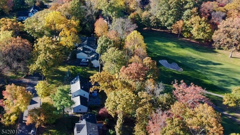 Millburn Twp., New Jersey, 07078, United States, 3 Bedrooms Bedrooms, ,4 BathroomsBathrooms,Residential,Active,2045397