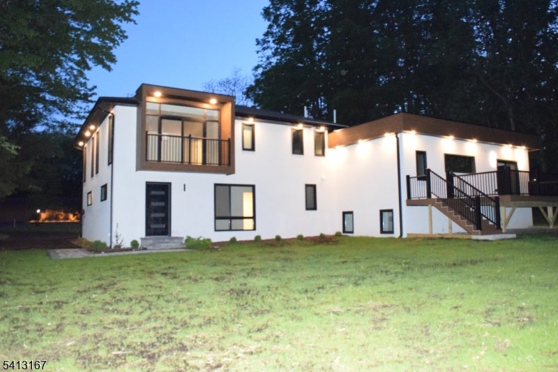 Parsippany-Troy Hills Twp., New Jersey, 07054, United States, 4 Bedrooms Bedrooms, ,4 BathroomsBathrooms,Residential,Active,2021957