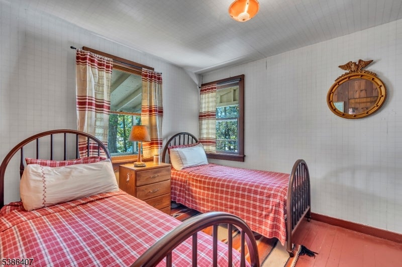 Hopatcong Boro, New Jersey, 07843, United States, 3 Bedrooms Bedrooms, ,2 BathroomsBathrooms,Residential,Active,1952050