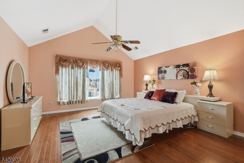 South Brunswick Twp., New Jersey, 08852, United States, 4 Bedrooms Bedrooms, ,3 BathroomsBathrooms,Residential,Active,2045401