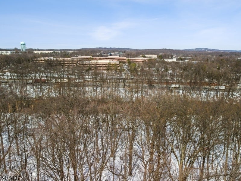 Parsippany-Troy Hills Twp., New Jersey, 07054, United States, 4 Bedrooms Bedrooms, ,4 BathroomsBathrooms,Residential,Active,2021957
