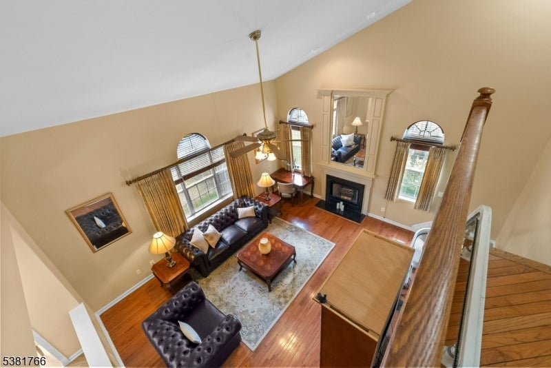 Franklin Twp., New Jersey, 08540, United States, 4 Bedrooms Bedrooms, ,3 BathroomsBathrooms,Residential,Active,1945520