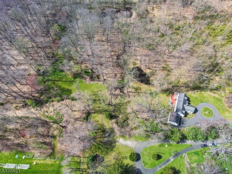 Chatham Twp., New Jersey, 07935, United States, 3 Bedrooms Bedrooms, ,1 BathroomBathrooms,Residential,Active,1894566