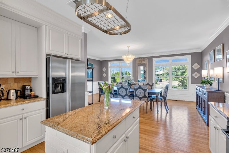 Mount Arlington Boro, New Jersey, 07856, United States, 3 Bedrooms Bedrooms, ,4 BathroomsBathrooms,Residential,Active,1914821