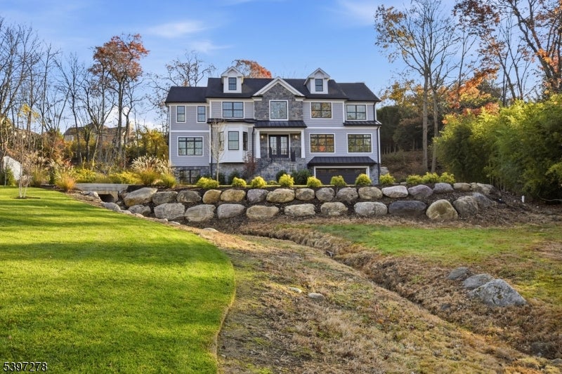 Livingston Twp., New Jersey, 07039, United States, 6 Bedrooms Bedrooms, ,6 BathroomsBathrooms,Residential,Active,1993679