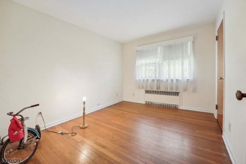 Chatham Twp., New Jersey, 07935, United States, 3 Bedrooms Bedrooms, ,1 BathroomBathrooms,Residential,Active,1894566