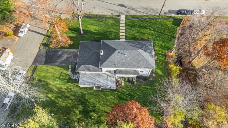 West Caldwell Twp., New Jersey, 07006, United States, 4 Bedrooms Bedrooms, ,5 BathroomsBathrooms,Residential,Active,2009168