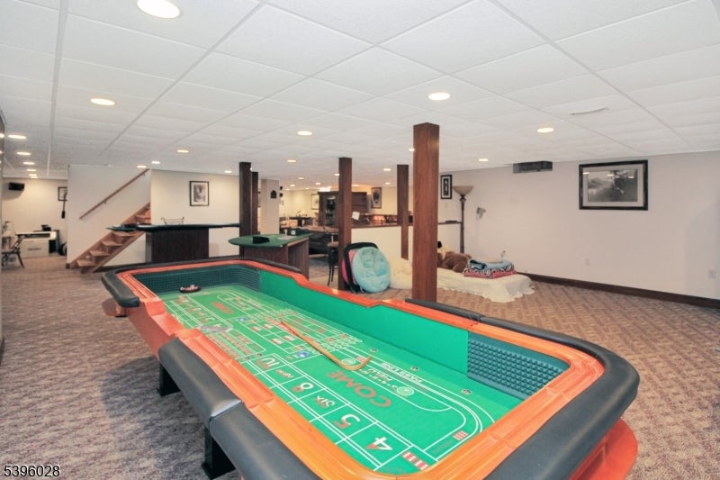 Blairstown Twp., New Jersey, 07832, United States, 6 Bedrooms Bedrooms, ,3 BathroomsBathrooms,Residential,Active,1988731