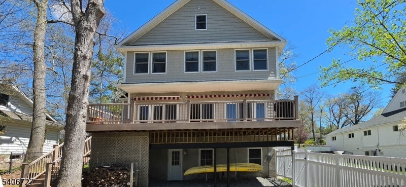 West Milford Twp., New Jersey, 07421, United States, 4 Bedrooms Bedrooms, ,4 BathroomsBathrooms,Residential,Active,2012909
