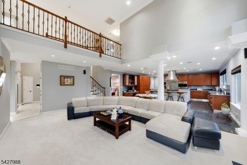 Monroe Twp., New Jersey, 08831, United States, 5 Bedrooms Bedrooms, ,4 BathroomsBathrooms,Residential,Active,2041399