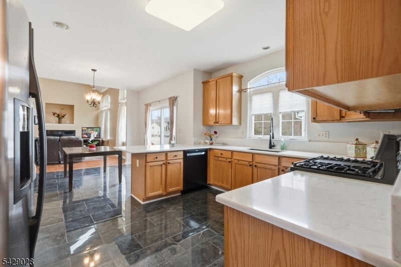 South Brunswick Twp., New Jersey, 08852, United States, 4 Bedrooms Bedrooms, ,3 BathroomsBathrooms,Residential,Active,2045401