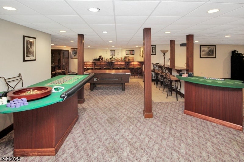 Blairstown Twp., New Jersey, 07832, United States, 6 Bedrooms Bedrooms, ,3 BathroomsBathrooms,Residential,Active,1988731