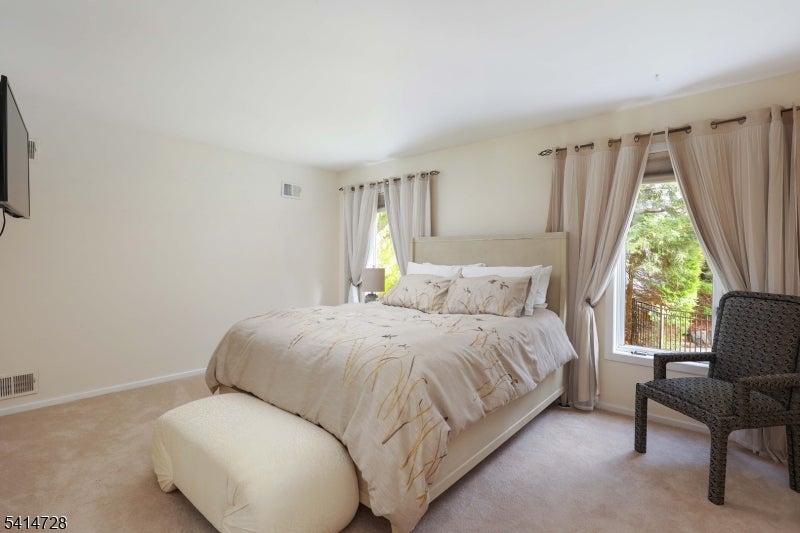 Denville Twp., New Jersey, 07834, United States, 6 Bedrooms Bedrooms, ,5 BathroomsBathrooms,Residential,Active,2026325