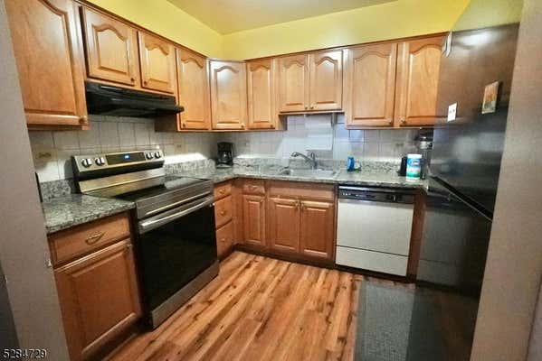 776 N 6TH ST APT 3, NEWARK CITY, NJ 07107, photo 4 of 12