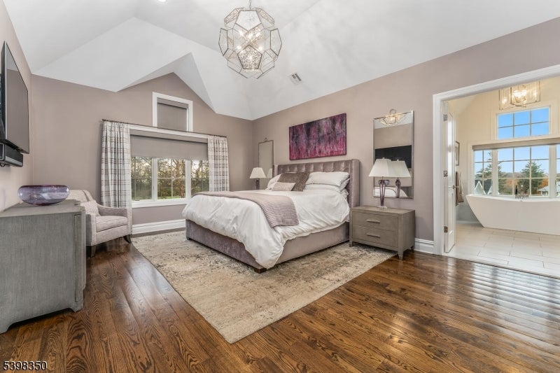 Peapack Gladstone Boro, New Jersey, 07934, United States, 4 Bedrooms Bedrooms, ,5 BathroomsBathrooms,Residential,Active,1996292