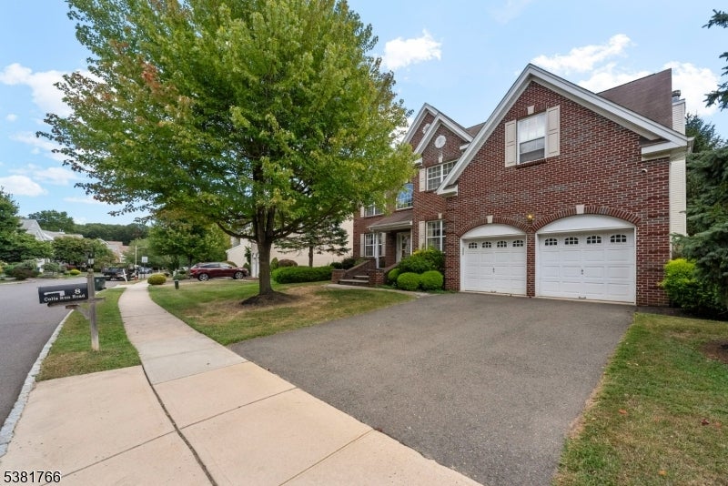 Franklin Twp., New Jersey, 08540, United States, 4 Bedrooms Bedrooms, ,3 BathroomsBathrooms,Residential,Active,1945520