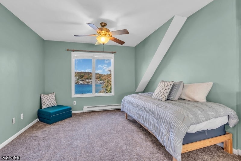 Jefferson Twp., New Jersey, 07849, United States, 4 Bedrooms Bedrooms, ,3 BathroomsBathrooms,Residential,Active,1969683