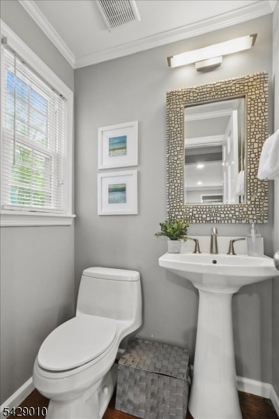 Millburn Twp., New Jersey, 07078, United States, 3 Bedrooms Bedrooms, ,4 BathroomsBathrooms,Residential,Active,2045397