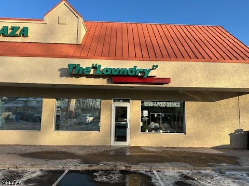 Parsippany-Troy Hills Twp., New Jersey, 07054, United States, ,2 BathroomsBathrooms,Residential,Active,2009177