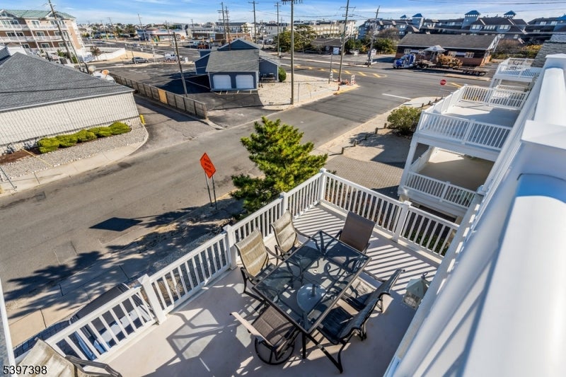 Ship Bottom Boro, New Jersey, 08008, United States, 5 Bedrooms Bedrooms, ,4 BathroomsBathrooms,Residential,Active,1996256