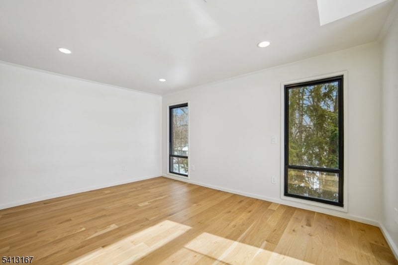 Parsippany-Troy Hills Twp., New Jersey, 07054, United States, 4 Bedrooms Bedrooms, ,4 BathroomsBathrooms,Residential,Active,2021957
