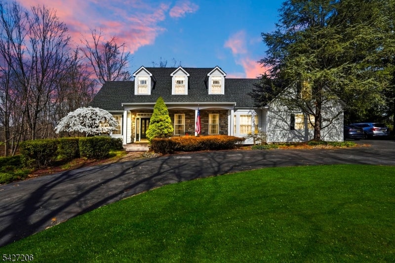 Franklin Twp., New Jersey, 08540, United States, 4 Bedrooms Bedrooms, ,4 BathroomsBathrooms,Residential,Active,2042172
