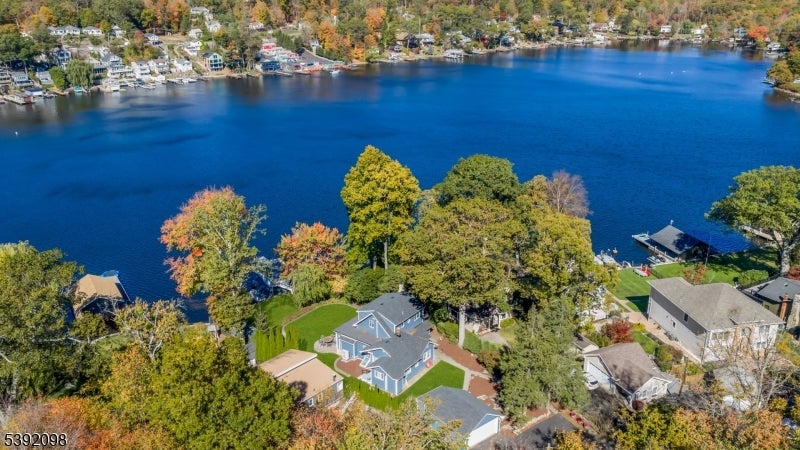 Jefferson Twp., New Jersey, 07849, United States, 4 Bedrooms Bedrooms, ,3 BathroomsBathrooms,Residential,Active,1969683