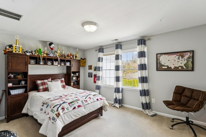 Branchburg Twp., New Jersey, 08876, United States, 5 Bedrooms Bedrooms, ,5 BathroomsBathrooms,Residential,Active,2028531