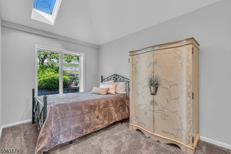 Hopatcong Boro, New Jersey, 07843, United States, 3 Bedrooms Bedrooms, ,2 BathroomsBathrooms,Residential,Active,1946536