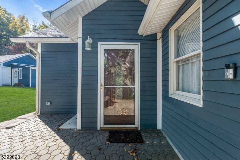 Jefferson Twp., New Jersey, 07849, United States, 4 Bedrooms Bedrooms, ,3 BathroomsBathrooms,Residential,Active,1969683