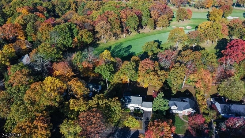 Millburn Twp., New Jersey, 07078, United States, 3 Bedrooms Bedrooms, ,4 BathroomsBathrooms,Residential,Active,2045397