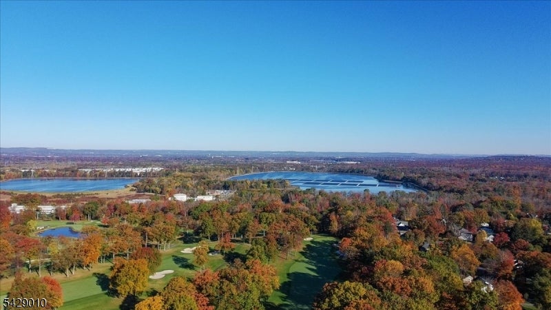 Millburn Twp., New Jersey, 07078, United States, 3 Bedrooms Bedrooms, ,4 BathroomsBathrooms,Residential,Active,2045397