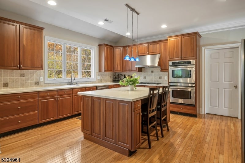 Mount Olive Twp., New Jersey, 07836, United States, 4 Bedrooms Bedrooms, ,4 BathroomsBathrooms,Residential,Active,1989757