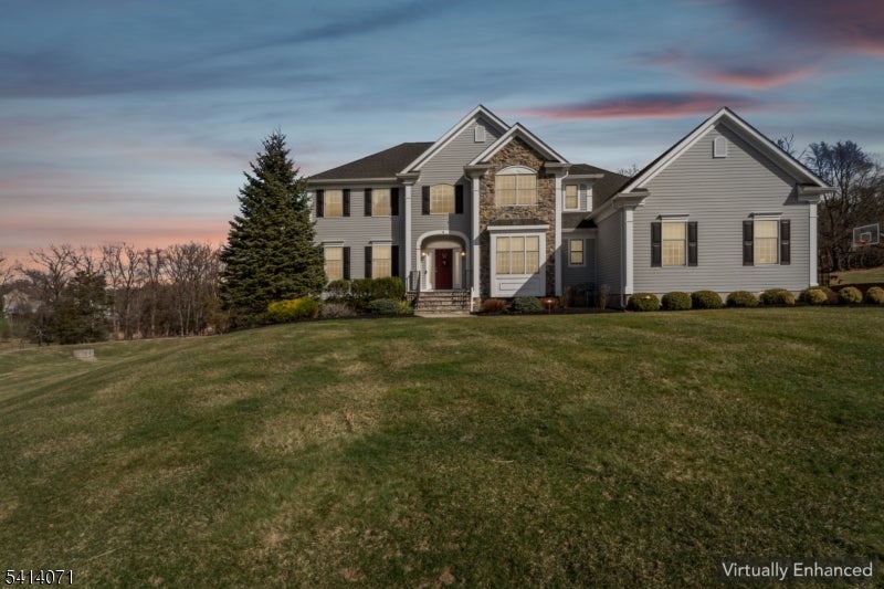 Branchburg Twp., New Jersey, 08876, United States, 5 Bedrooms Bedrooms, ,5 BathroomsBathrooms,Residential,Active,2028531