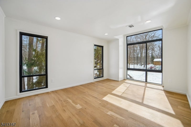 Parsippany-Troy Hills Twp., New Jersey, 07054, United States, 4 Bedrooms Bedrooms, ,4 BathroomsBathrooms,Residential,Active,2021957