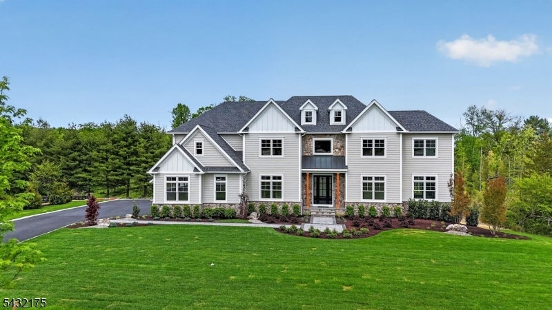 Warren Twp., New Jersey, 07059, United States, 6 Bedrooms Bedrooms, ,8 BathroomsBathrooms,Residential,Active,2052012
